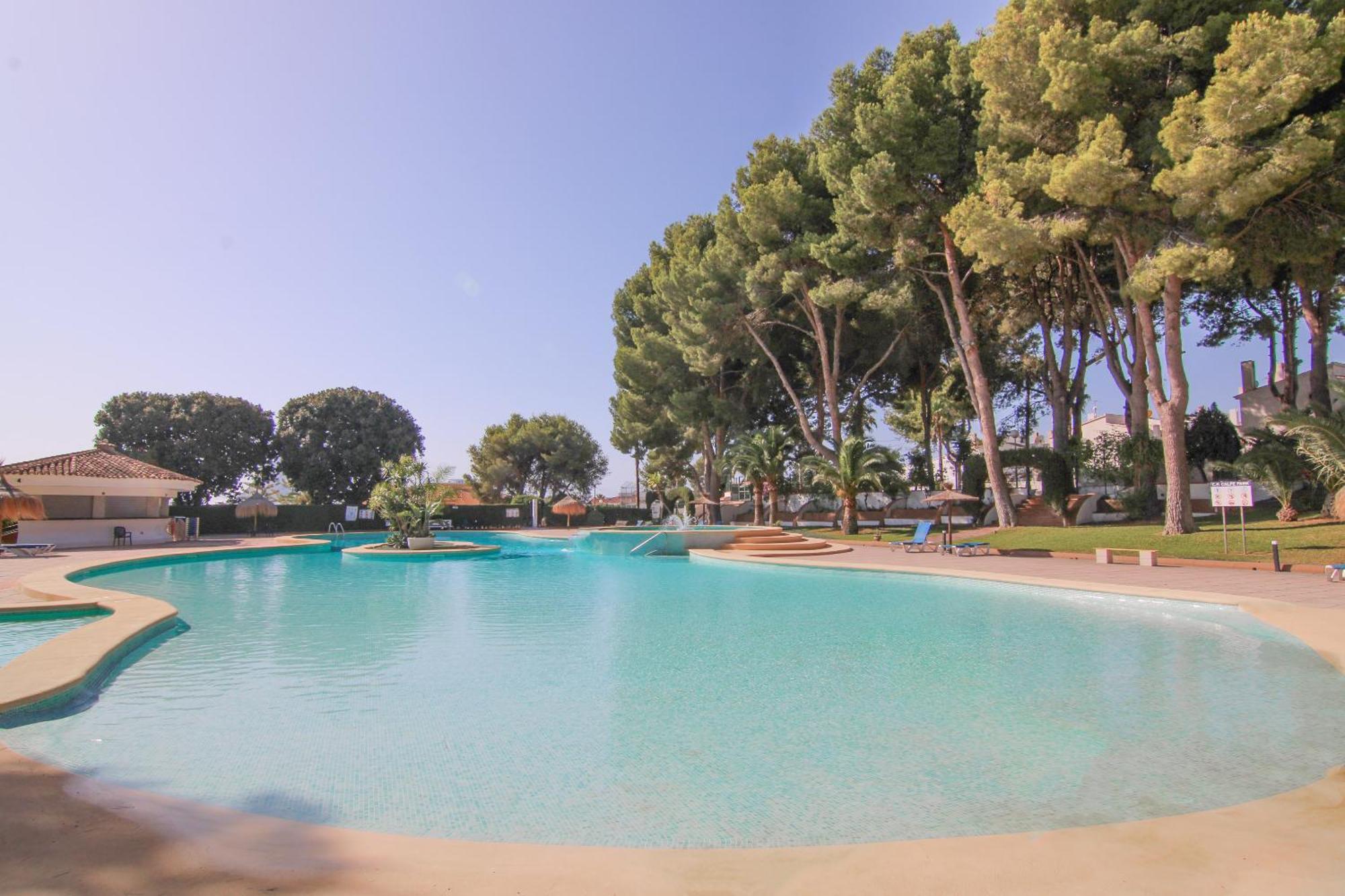 Bungalow Con Piscina - Calpepark Exterior foto
